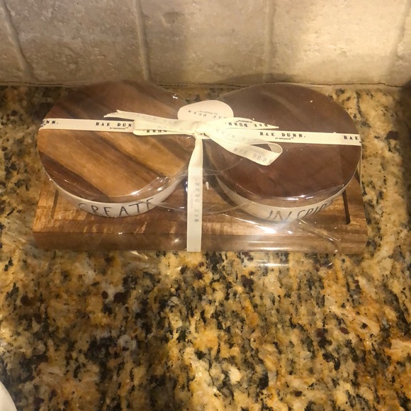 NWT Three-Piece Rae Dunn Pinch Bowls Set - Picture 3 of 5